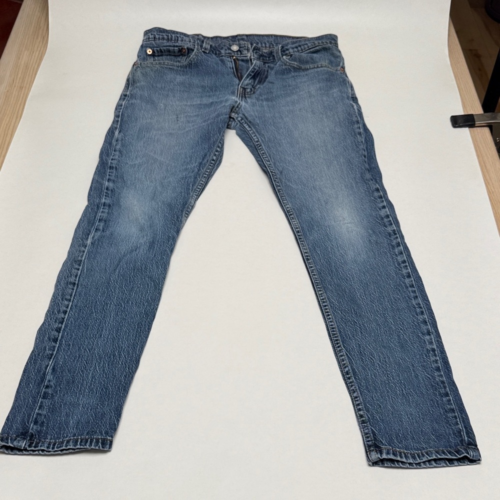 Classic Levi’s Men's Jeans 512